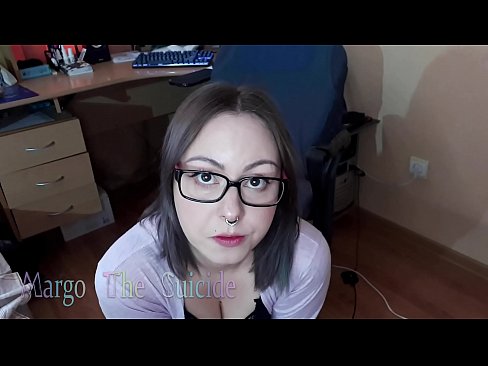 ❤️ Une fille sexy avec des lunettes suce profondément un gode devant la caméra Salopes  at us fr.virtsextor.ru  ❤